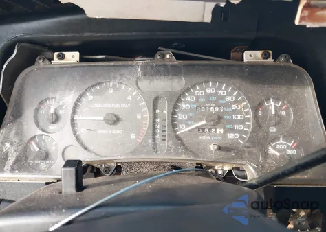 1995 Dodge Ram 1500 из США, поврежденный, VIN 3B7HC13Y2SM100604